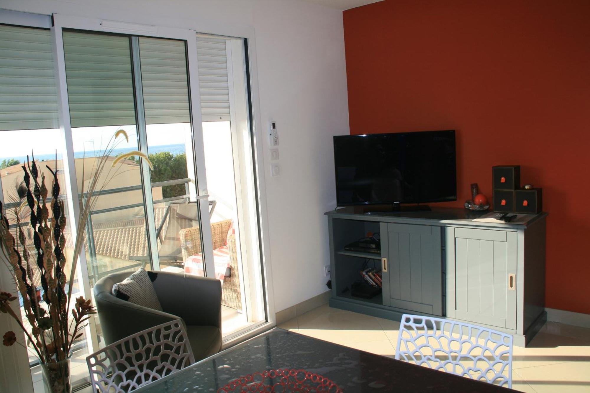 T3 vue mer 100m de la plage wifi et parking Saint-Pierre-la-Mer  Buitenkant foto